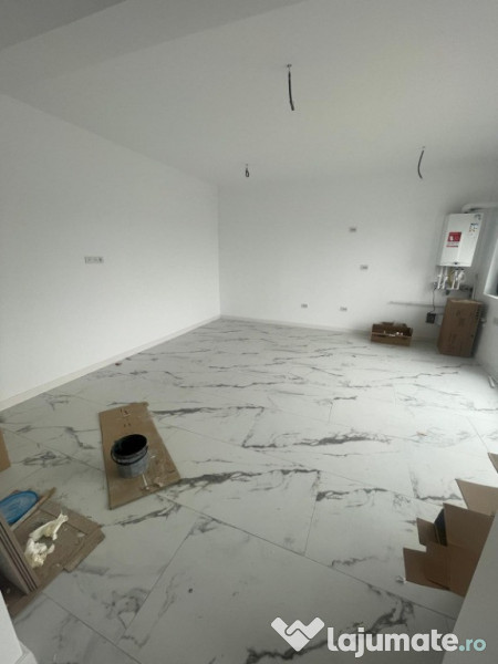 Apartament 2 camere + curte cadastrata 60 mp, finisaje la alegere 