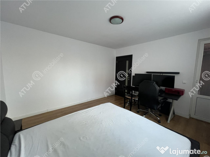 Apartament de 3 camere cu 2 balcoane etaj 2 situat in zona S 