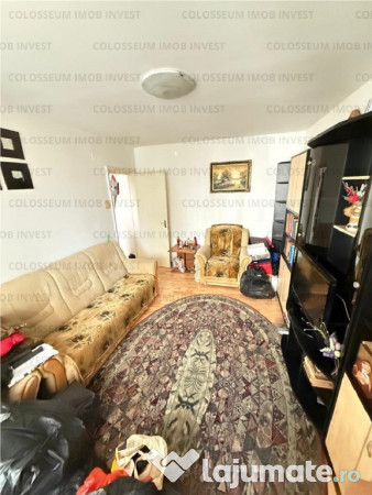 Apartament cu 3 camere, decomandat - zona Astra 