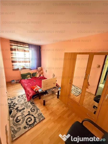 Apartament cu 3 camere, decomandat - zona Astra 