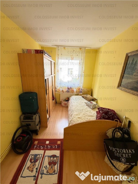 Apartament cu 3 camere, decomandat - zona Astra 