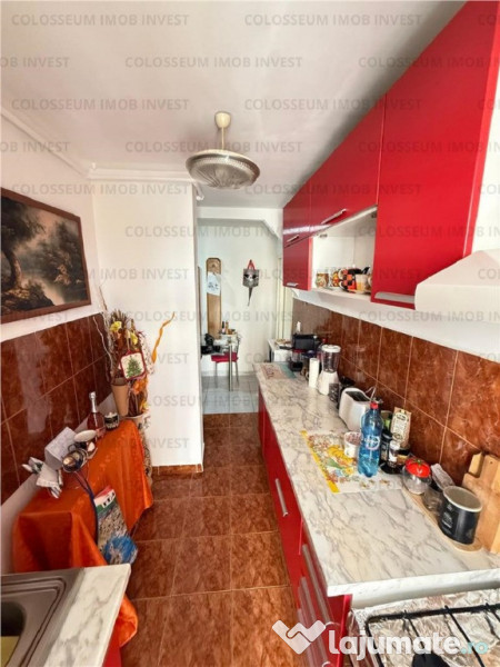 Apartament cu 3 camere, decomandat - zona Astra 