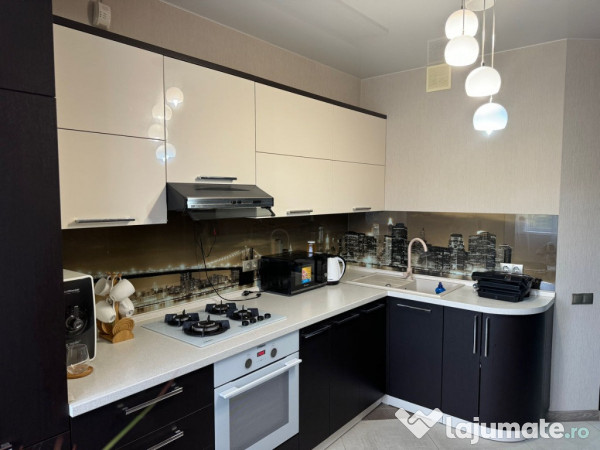 Garsoniera de inchiriat in zona Dristor