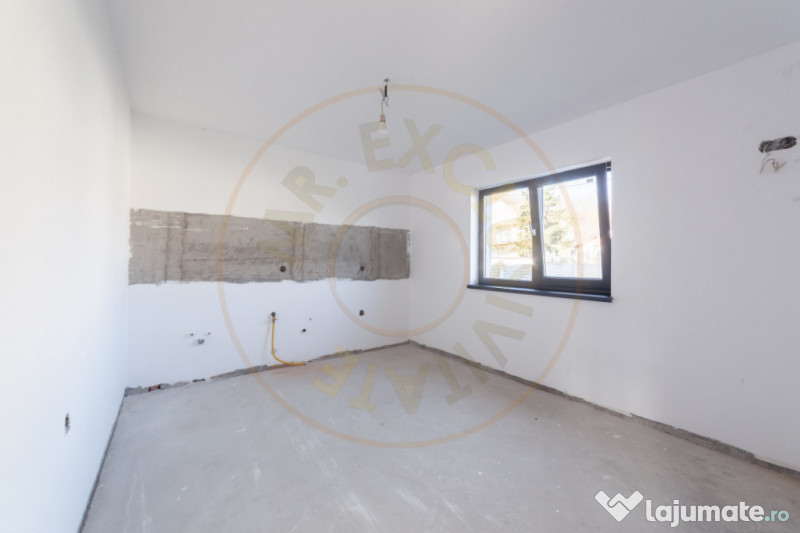 Case premium P+1 în Mărăcineni – Argeselu -