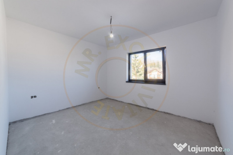 Case premium P+1 în Mărăcineni – Argeselu -