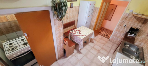 Apartament 3 camere,str.Siretului,Sibiu,comision 0