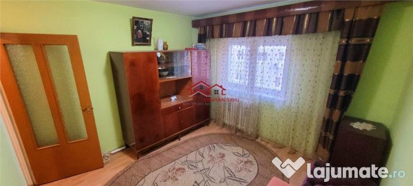 Apartament 3 camere,str.Siretului,Sibiu,comision 0