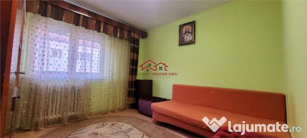 Apartament 3 camere,str.Siretului,Sibiu,comision 0