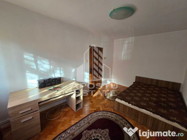 Apartament cu 2 camere, semidecomandat,centrala ,zona Dam...
