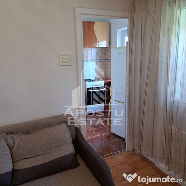 Apartament o camera, Zona Lipovei