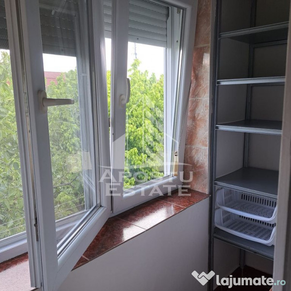 Apartament o camera, Zona Lipovei