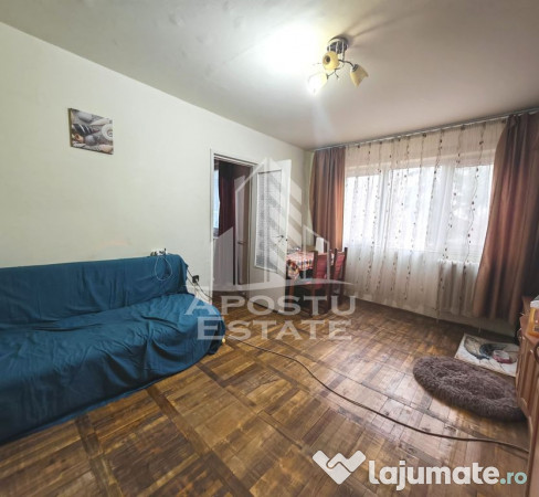 Apartament cu 2 camere la etaj intermediar, etajul 1, zon...