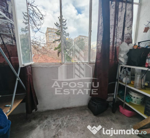 Apartament cu 2 camere la etaj intermediar, etajul 1, zon...