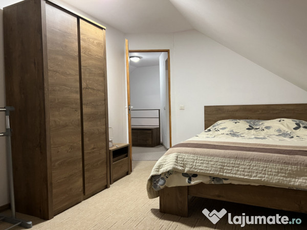 Apartament la casa 3 camere trei stejari spital
