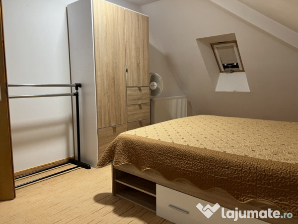 Apartament la casa 3 camere trei stejari spital