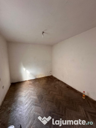 Casa cu potențial in zona Faleza Nord, Constanta