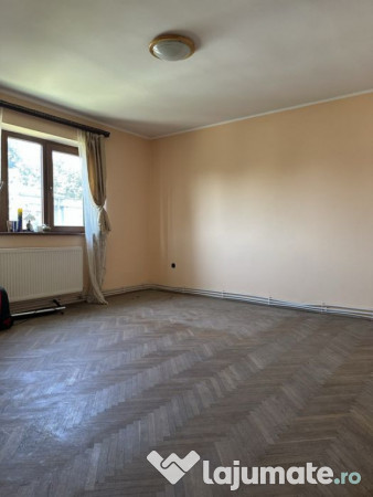 Super Pret!! Ap. 2 cam 54mp conf 1 decomandat etaj 2 Calea G