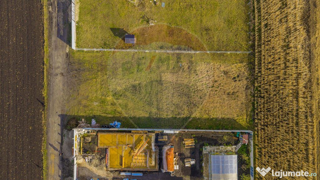 Teren intravilan 800mp Bod / Strada Iasomiei/ zona agreme...