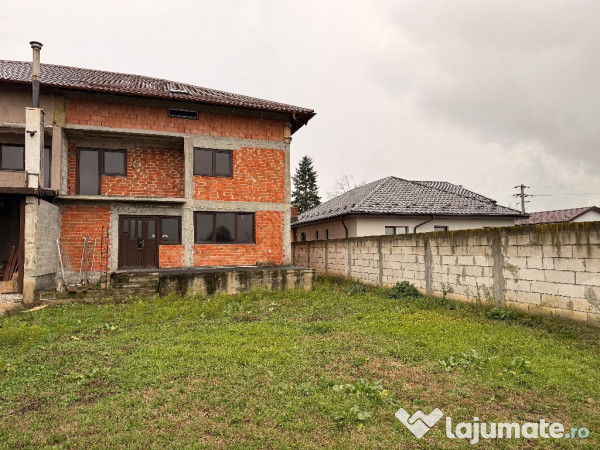 Duplex Postarnacu, Dambovita 