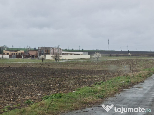 Vanzari terenuri in Tuzla 
