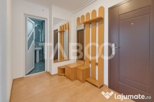 Apartament decomandat cu 2 camere 47 mpu balcon bloc cu lift 