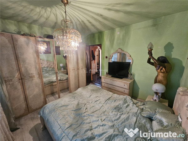 Resita, 3 Cam. Dec., Micro 4 