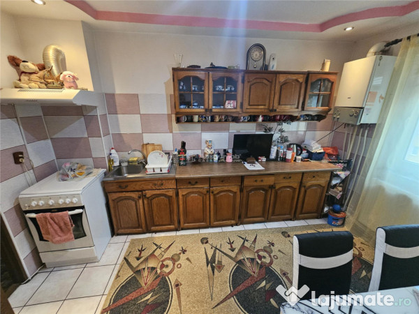 Resita, 3 Cam. Dec., Micro 4 