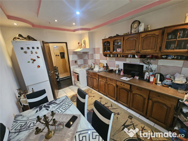 Resita, 3 Cam. Dec., Micro 4 