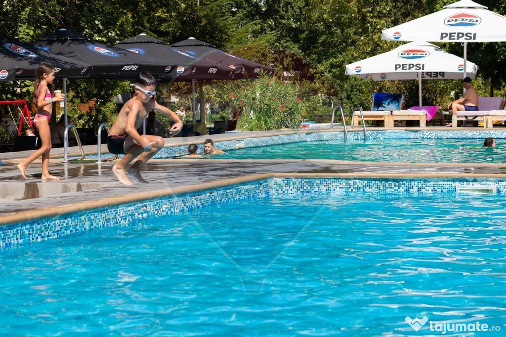 DE VANZARE Complex Hotelier Constanta | Mamaia | Plaja | ...