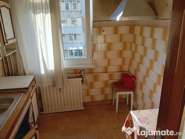 Apartament 2 Camere Centru Apa Serv. Bloc Nou 54mp decomandat etaj 3