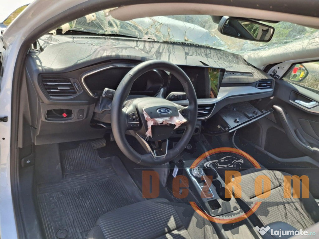 Dezmembrez Ford Focus 4 Facelift Sedan 1.5 EcoBlue Y9DA 115 cai