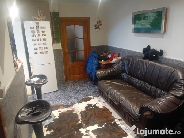 Apartament 2Cam Precista Petrodava 58mp et.3 la cheie mobilat bloc nou