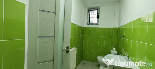 Spațiu comercial 75 mp, Milcov