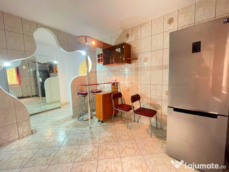 Apartament 3 camere-Podu Ros-Palas Mall-etaj 1 