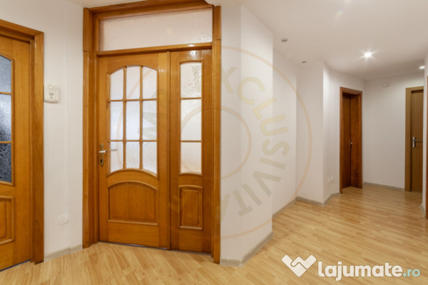 Apartament 5 camere parter zona Rolast-Jumbo