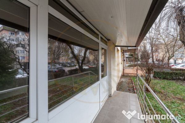 Apartament 5 camere parter zona Rolast-Jumbo