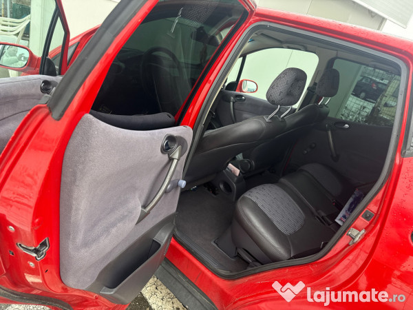 Mercedes a160 benzină+gpl