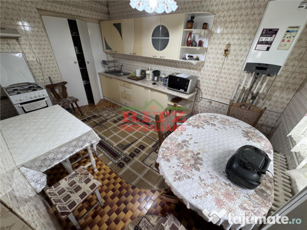 Imobil pretabil multiple functionalitati! 