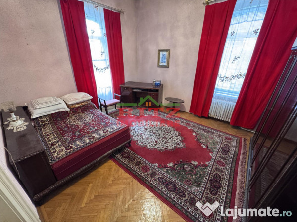 Imobil pretabil multiple functionalitati! 