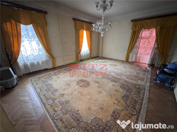 Imobil pretabil multiple functionalitati! 