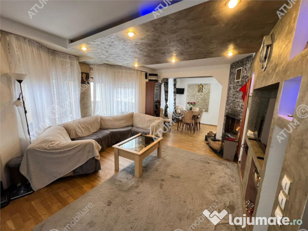 Casa individuala 8 camere 2 garaje 500 mp teren zona Selimba