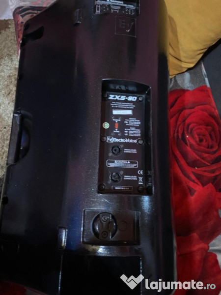 2 Boxe Electrovoice ZX5 