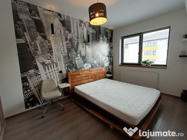 Apartament 2 camere,semidecomandat,zona SubCetate