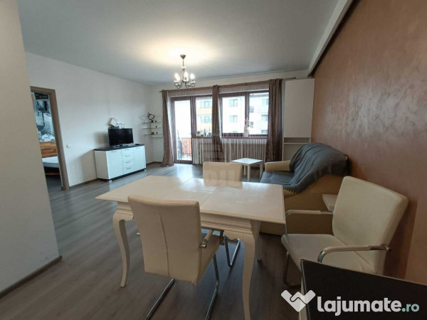 Apartament 2 camere,semidecomandat,zona SubCetate
