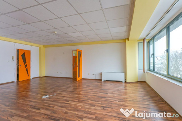 Spațiu birou individual în Brașov, Centru: 39 mp utili...