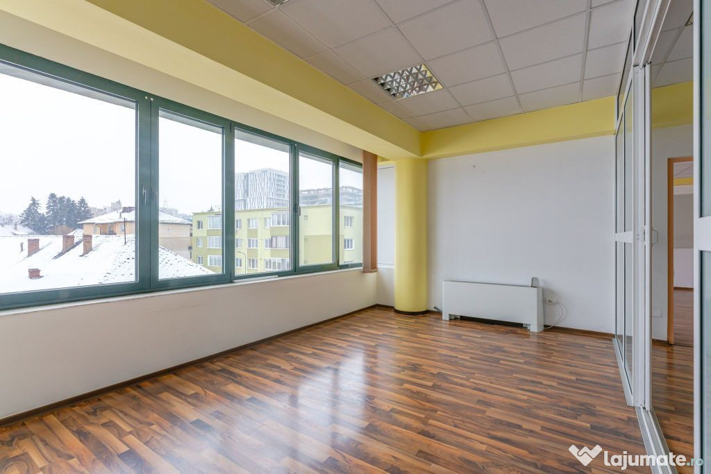 Spațiu birou individual în Brașov, Centru: 39 mp utili...