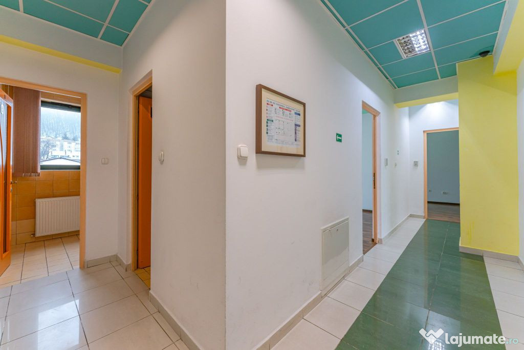 Spațiu birou individual în Brașov, Centru: 39 mp utili...