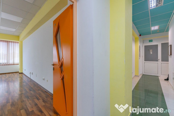 Spațiu birou individual în Brașov, Centru: 39 mp utili...