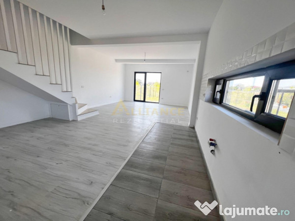 Casa tip duplex - 3 camere - 2 bai