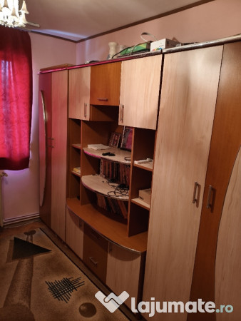 Apartament 3 camere str. Vidraru